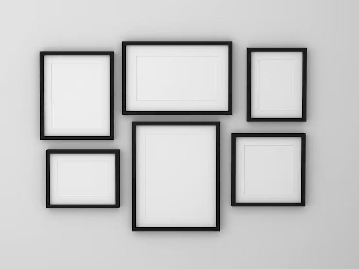 group-blank-empty-picture-frame-wall_39301-25